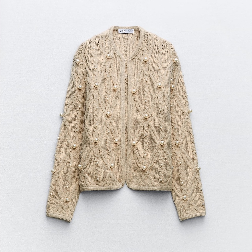 EUC PEARL CABLE KNIT CARDI BY Zara